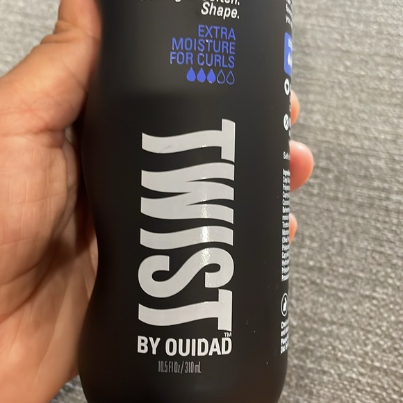 COPY - Twist by Ouidad Weather Up Lotion & 💜Curl Goals Moisture leave in condit… - Picture 3 of 11